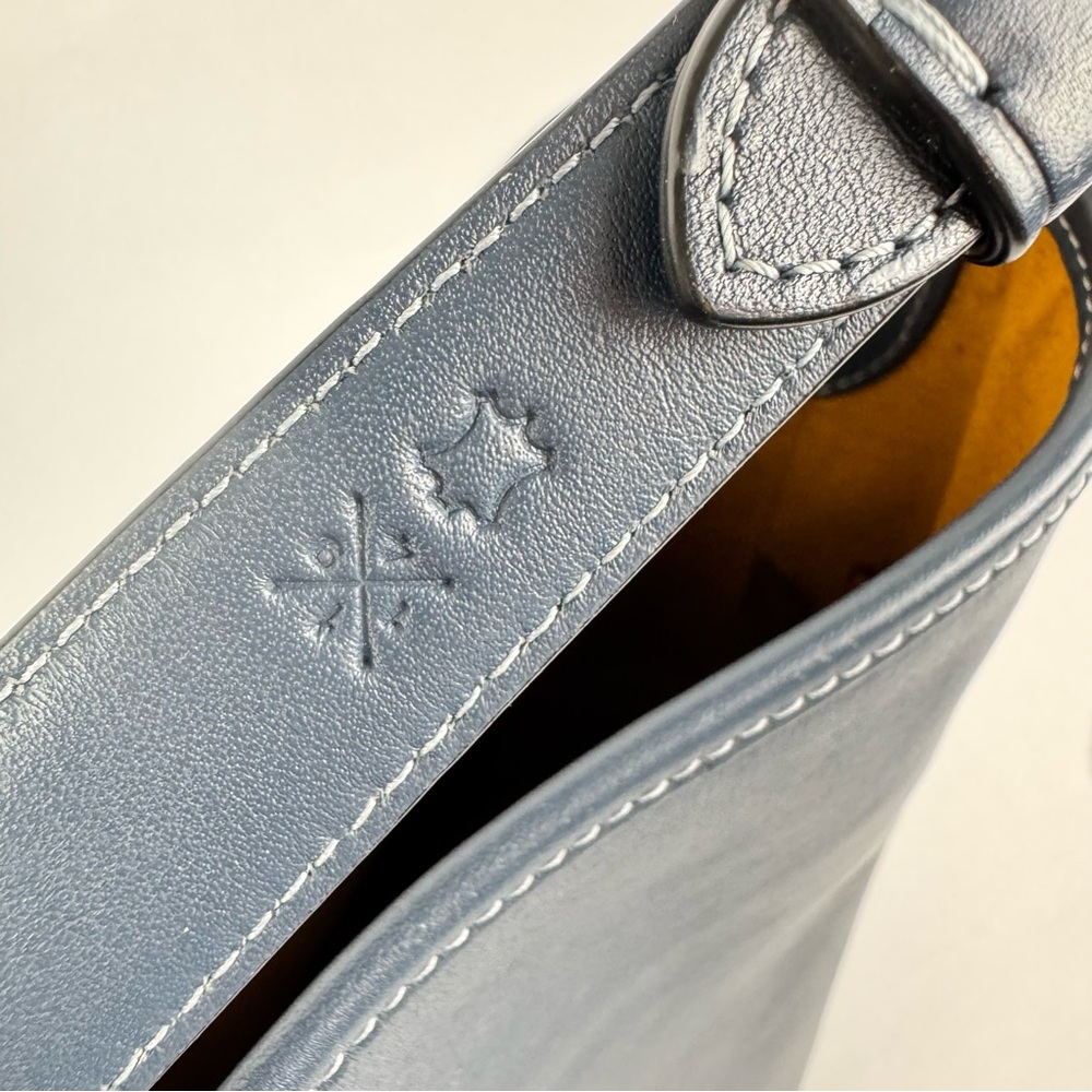 Coach Dakota Bucket Bag Shoulder and Crossbody Strap Blue Glovetanned Leather - Picture 4 of 7